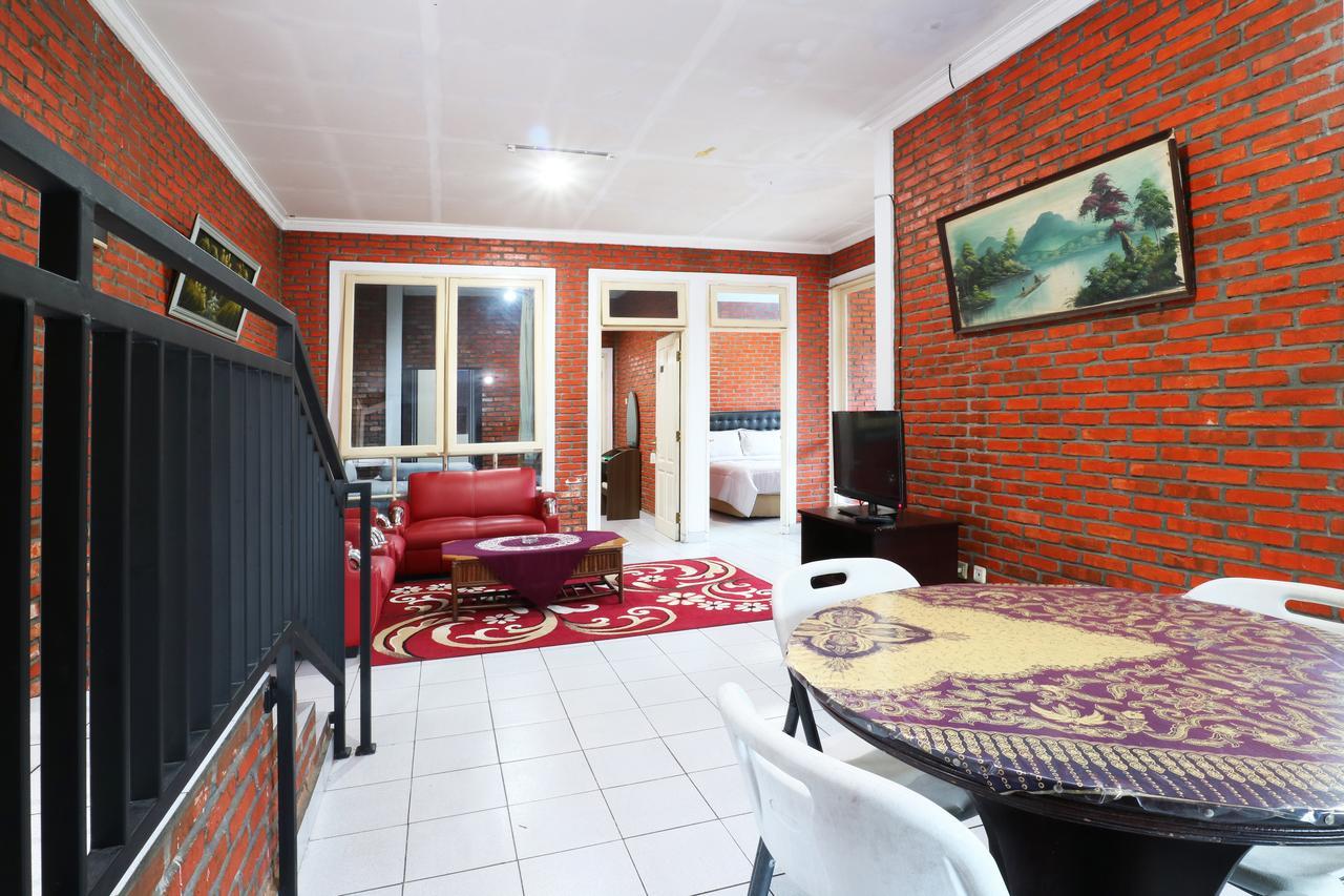 Villa Madani Paragajen Exterior foto